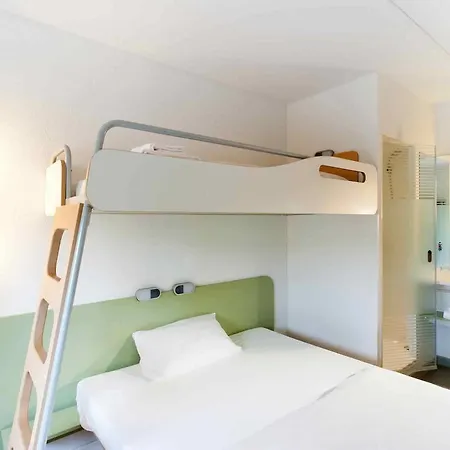 Ibis Budget Station Отель
